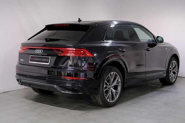 Audi Q8 50 TDI 286 CV quattro tiptronic Sport