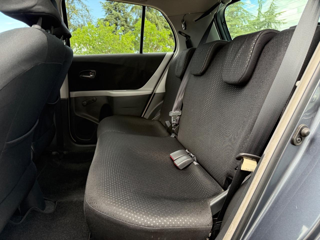 Toyota Yaris 1.3b. - 5p. |75000 KM!|NEOPATENTATI