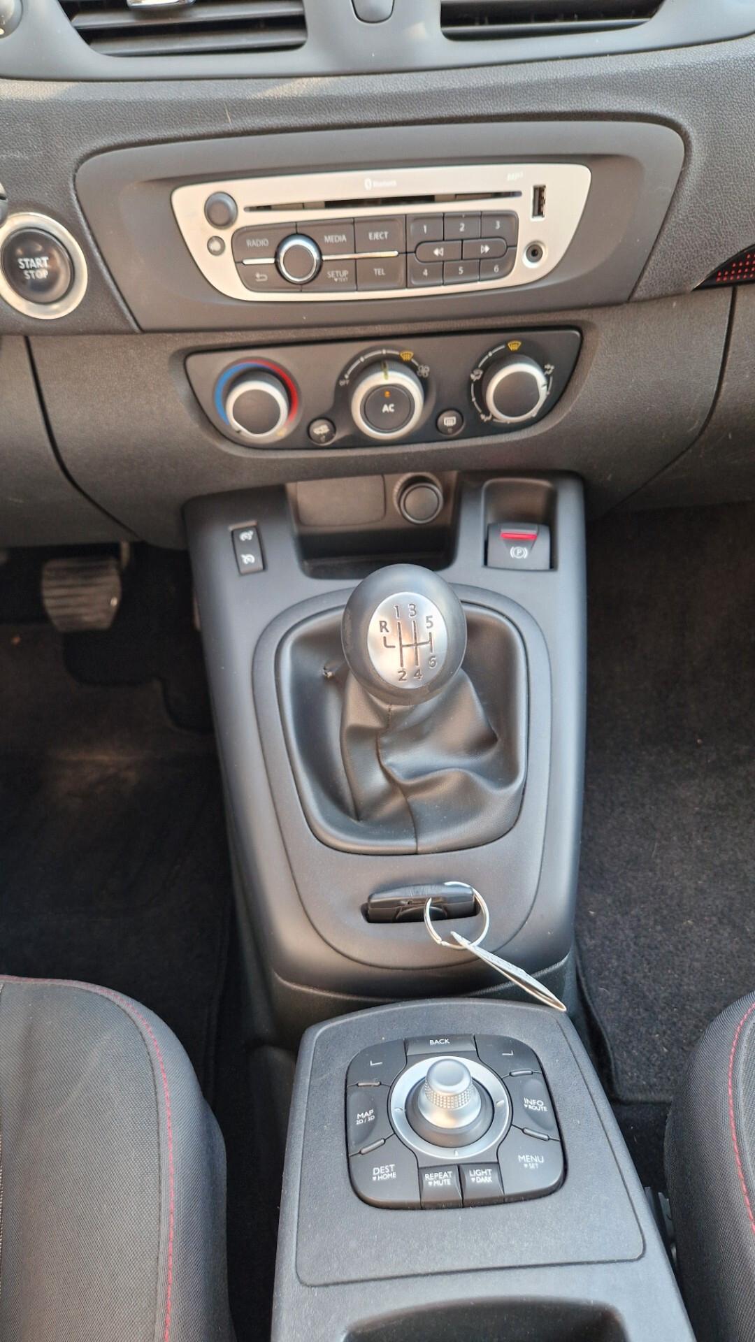 Renault Scenic Scénic XMod 1.6 Wave