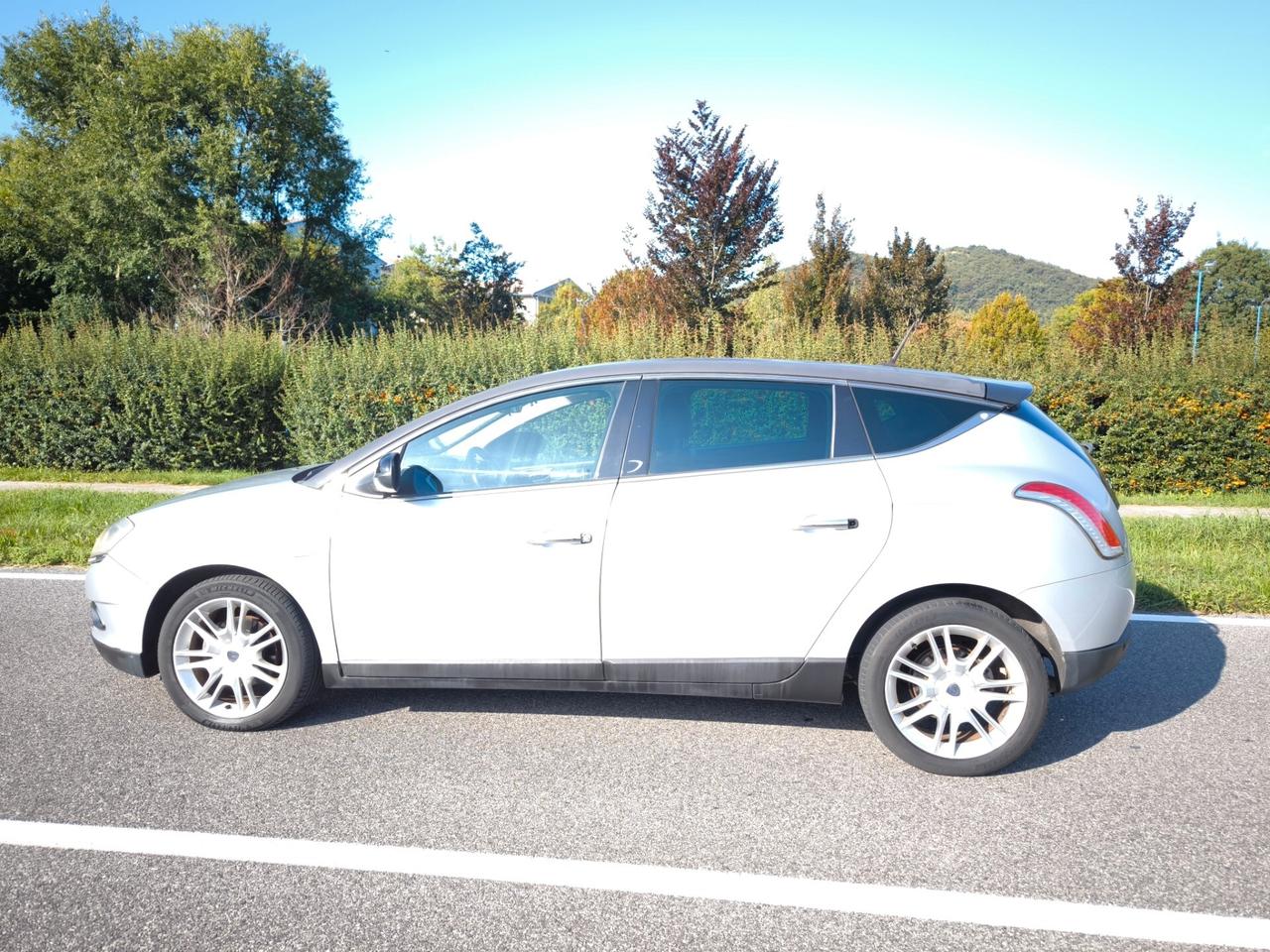 LANCIA DELTA 1,6 MJT-CAMBIO AUTOMATICO-OK NEOPATENTATI