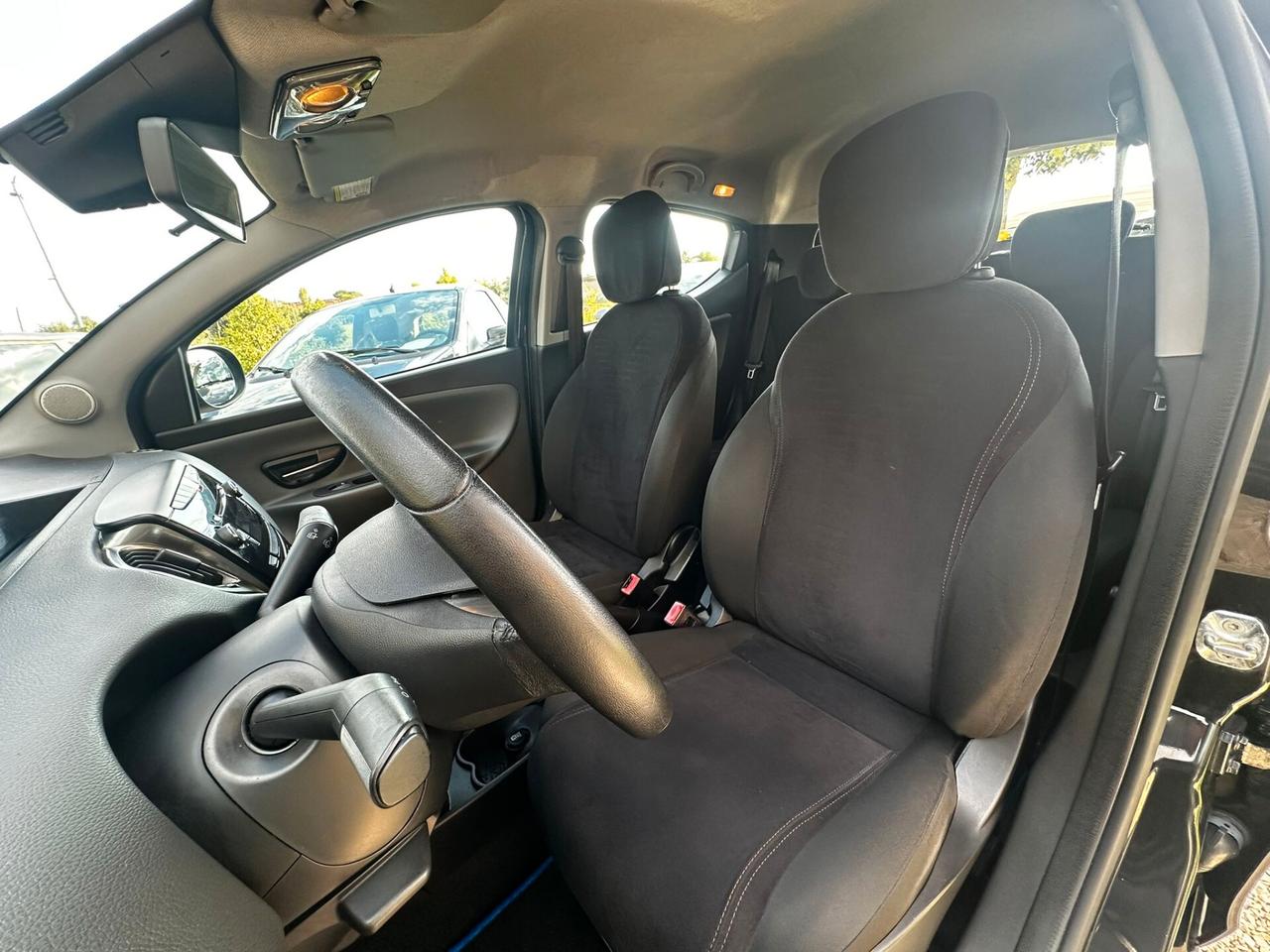 Lancia Ypsilon 1.3 Mjt Gold Neopatentati Ok Ztl