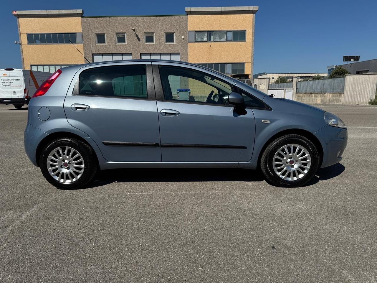 Fiat Grande Punto 1.3 MJT 75 CV 5 porte Fun