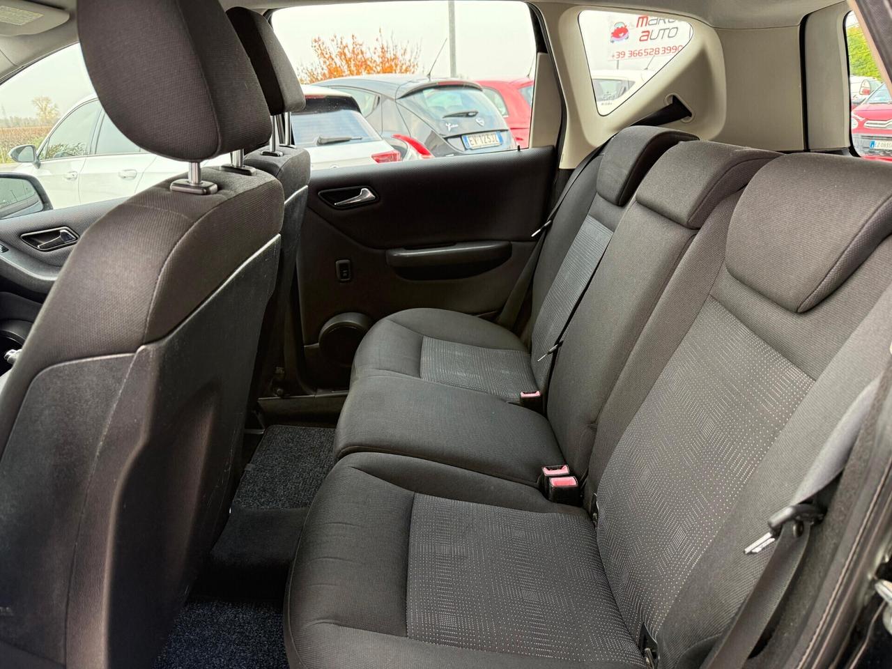 Mercedes-benz A 160 1.5 Benzina Neopatentati