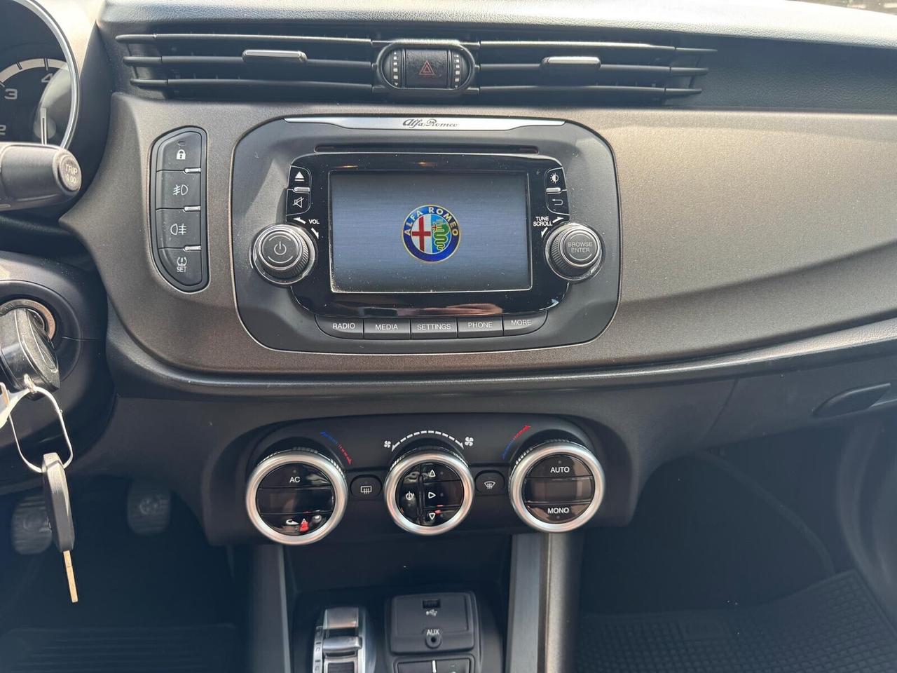 Alfa Romeo Giulietta Distinctive 1.6 jtdm 105cv