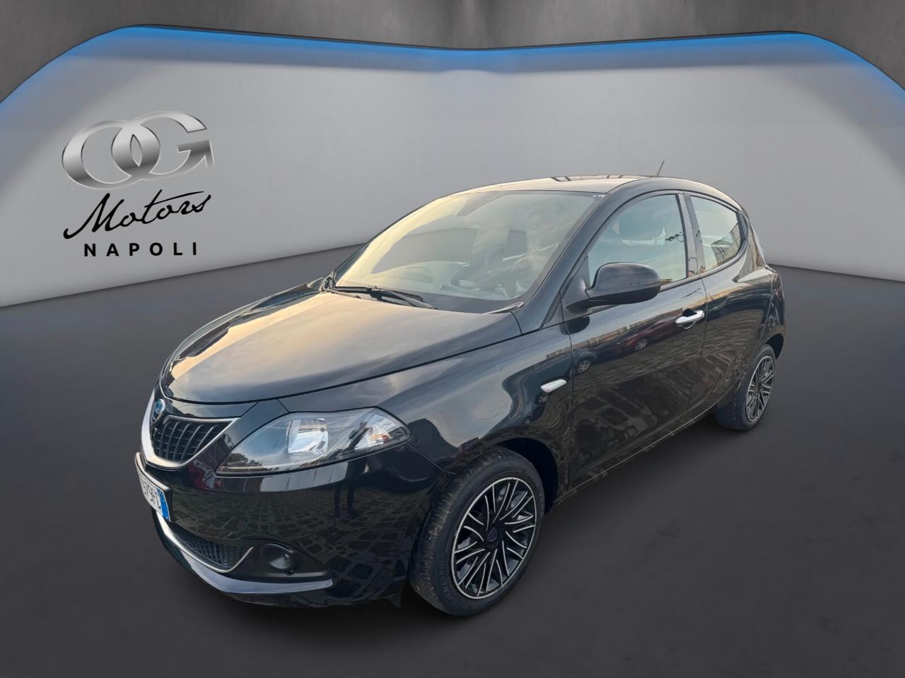 Lancia Ypsilon 1.0 FireFly 5 porte S&S Hybrid Ecochic Gold