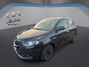 Lancia Ypsilon 1.0cc 70cv S&S Hybrid Gold