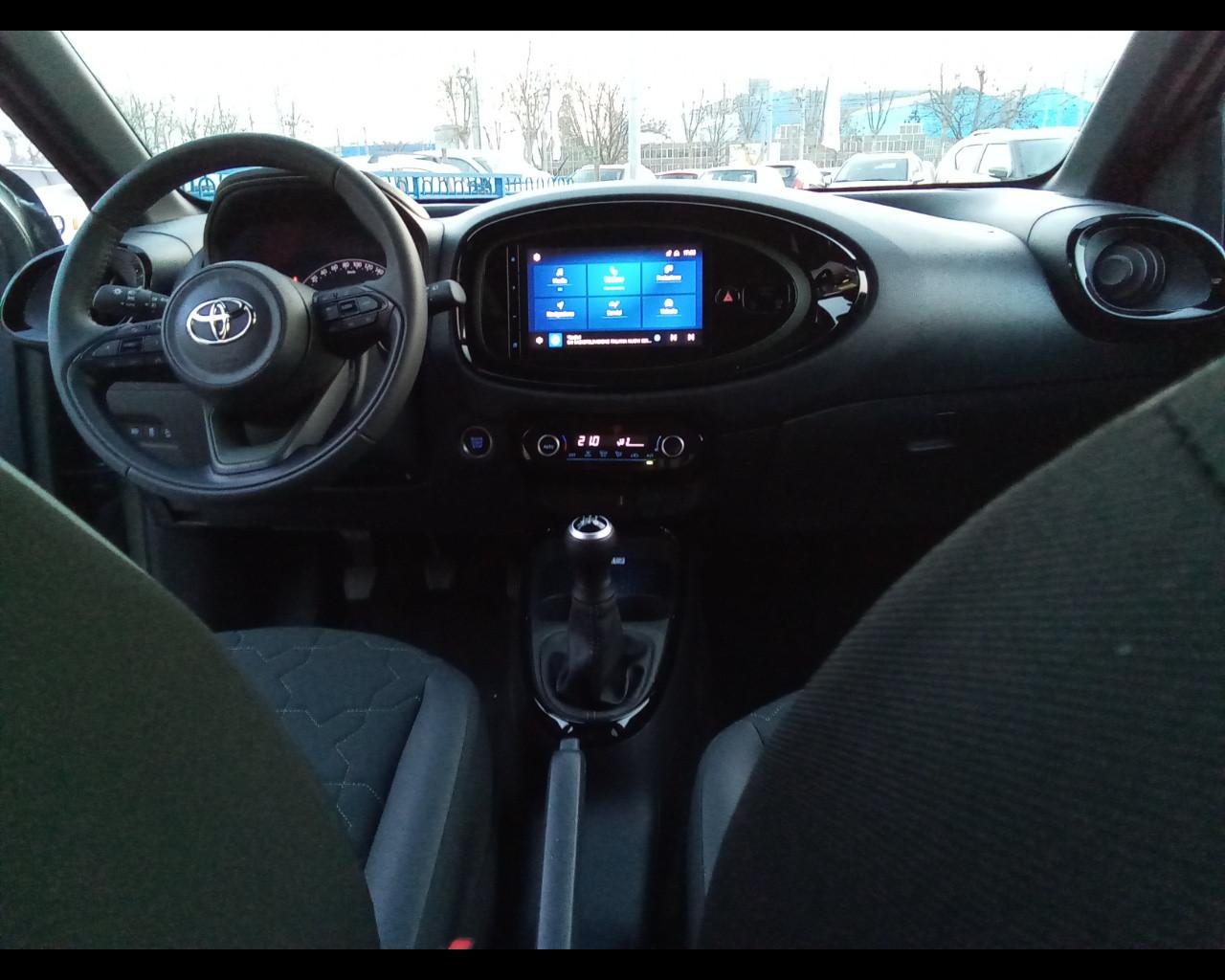 TOYOTA Aygo X - Aygo X 1.0 VVT-i 72 CV 5 porte Lounge