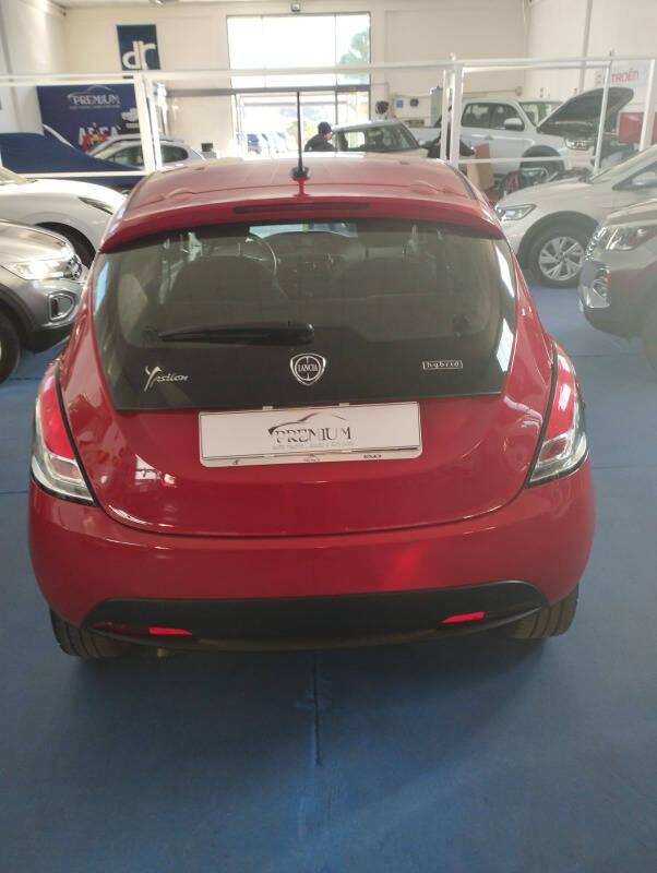 Lancia Ypsilon III 1.0 firefly hybrid Silver s&s 70cv 5p.ti