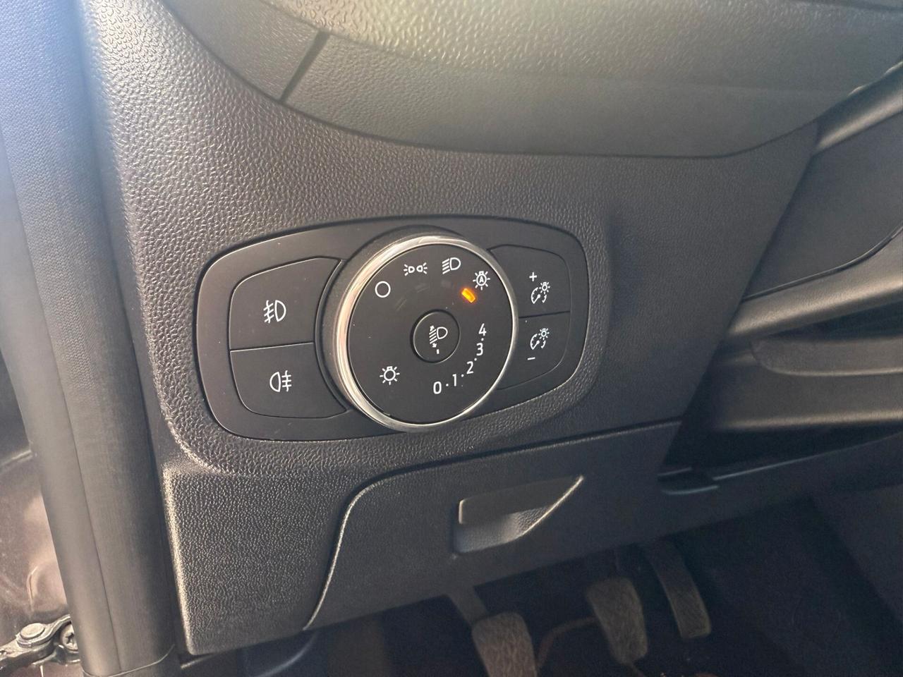 Ford Fiesta 1.0 Ecoboost Hybrid 125 CV 5 porte ST-Line