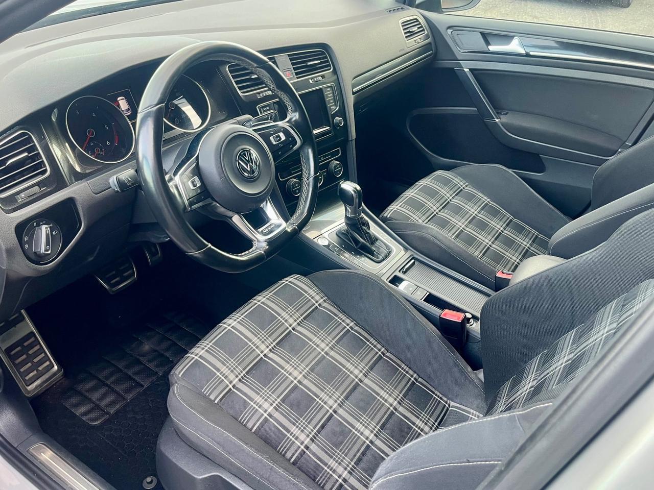 Volkswagen Golf 2.0 TDI GTD DSG EURO 6B BlueM Tech