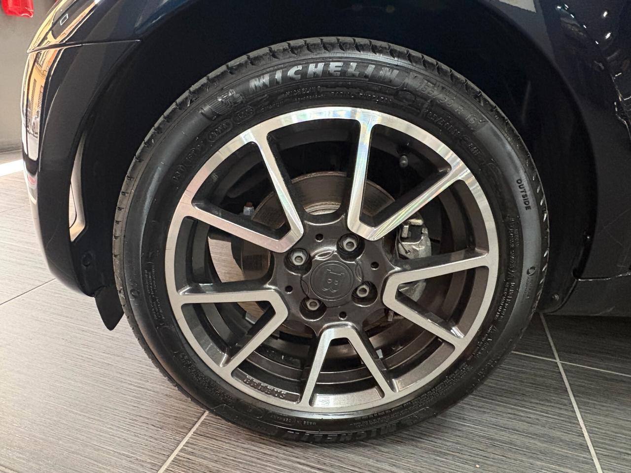 smart forTwo EQ Parisblue Prime 22kW ITALIANA