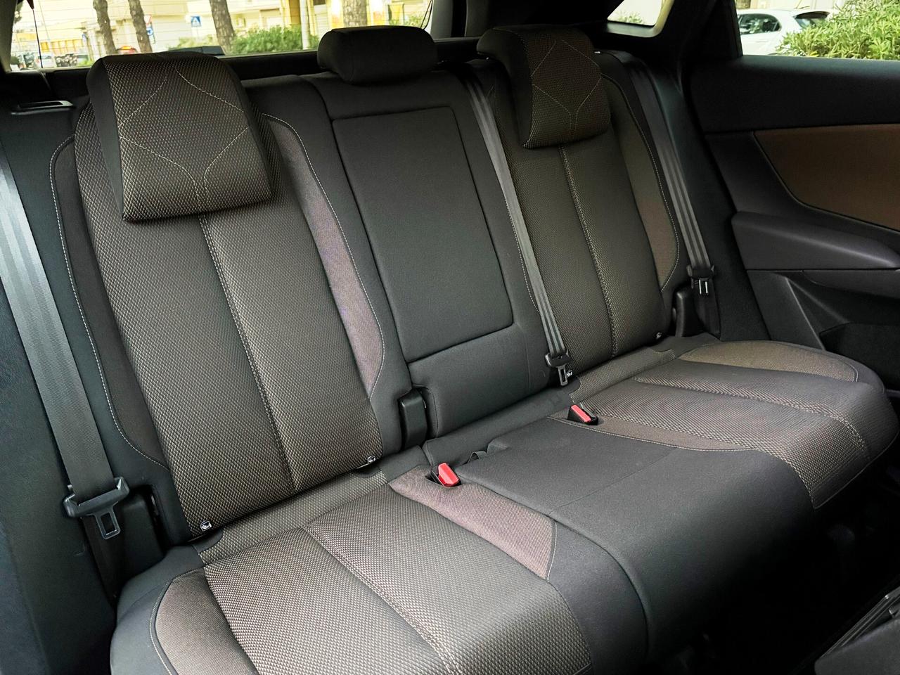 Ds DS 7 Crossback BlueHDi 130 Aut. NAVI - 2021