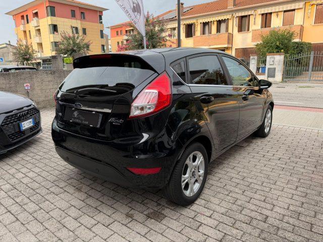 FORD Fiesta 1.4 5p. Bz.- GPL Titanium