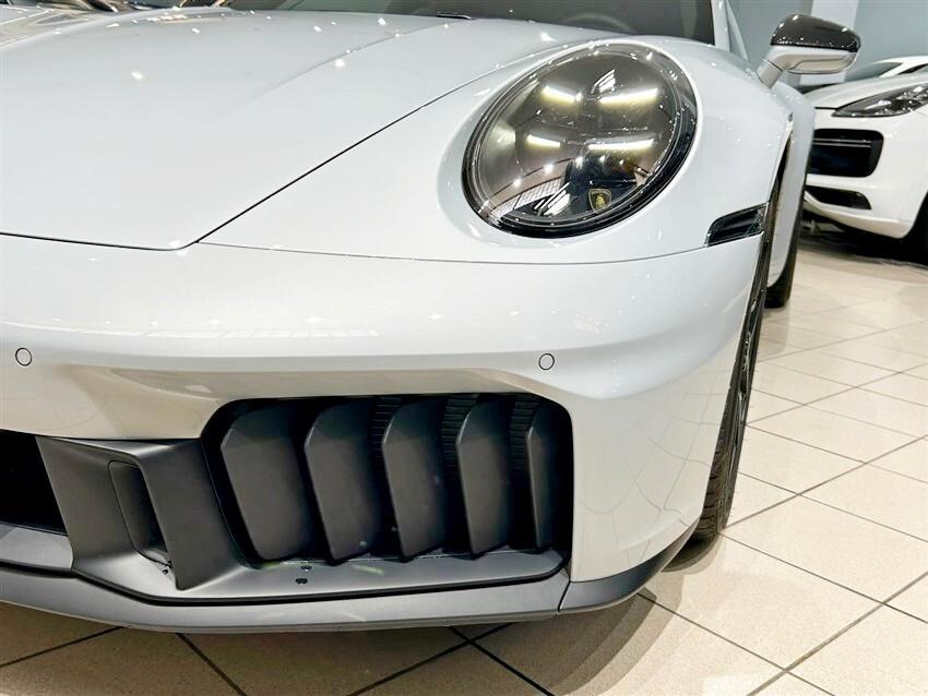Porsche 911 Carrera GTS
