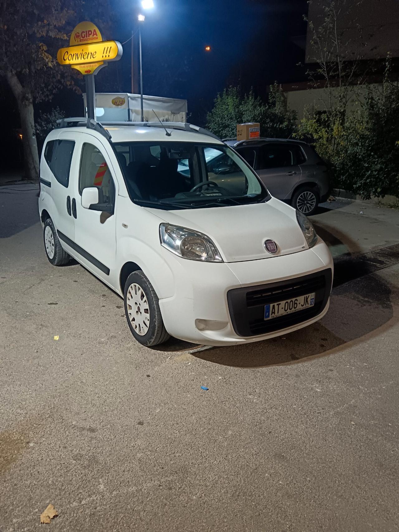 Fiat Qubo 1.3 MJT 75 CV Trekking