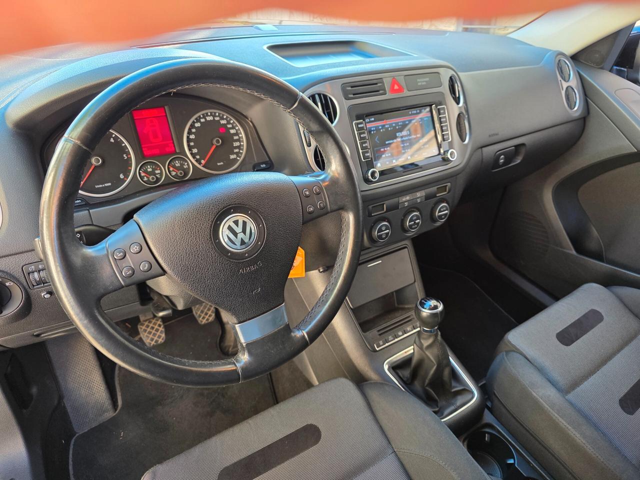 Volkswagen Tiguan 2.0 16V TDI DPF Sport & Style 4 motion