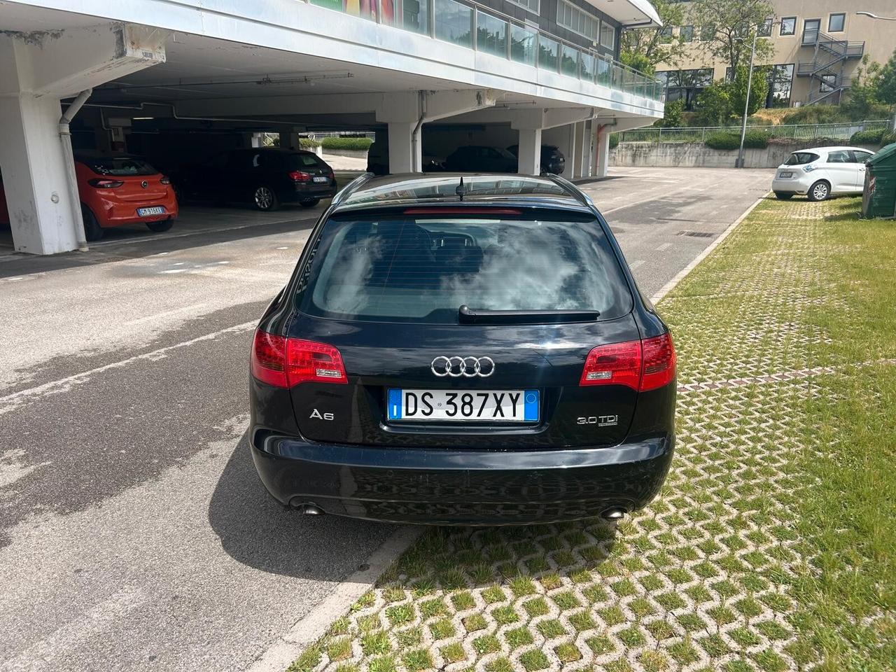 Audi A6 Avant 3.0 V6 TDI F.AP. quattro tiptronic Advanced