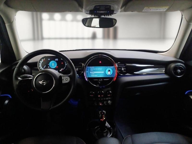 MINI COOPER CLASSIC AUTO 5 PORTE BERLINA