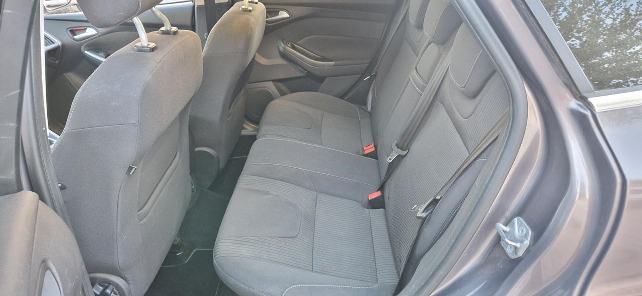 Ford Focus 1.6 TDCi 115 CV SW Titanium perfetta