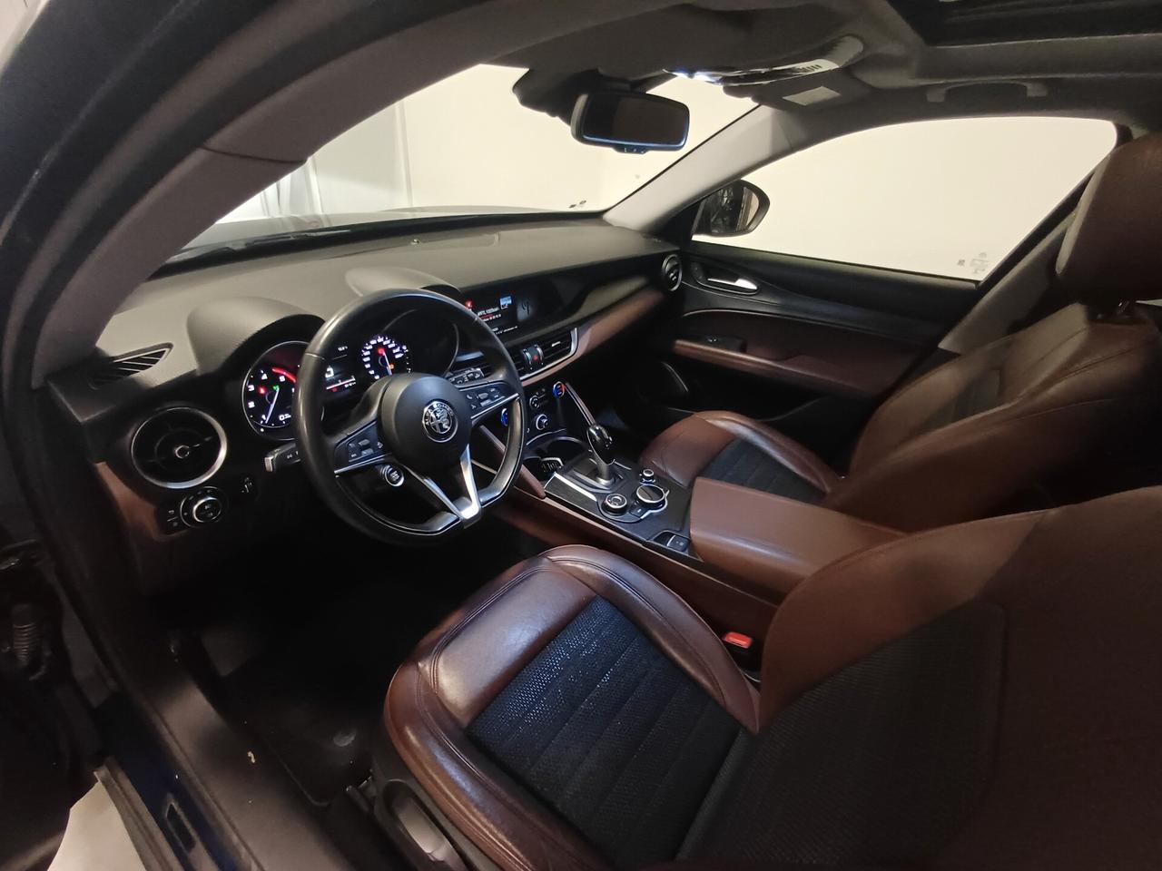 Alfa Romeo Stelvio 2.2 Turbodiesel 210 CV Q4 TETTO