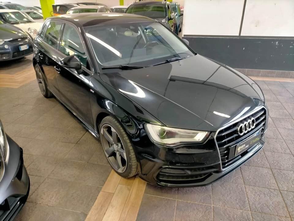 Audi A 3 Sportback 2.0 tdi S-LINE 150 cv s-tronic