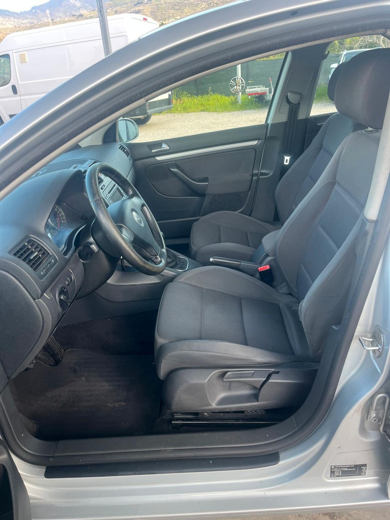 Volkswagen Golf 2.0 TDI 5p. Sportline Ltd.Edition