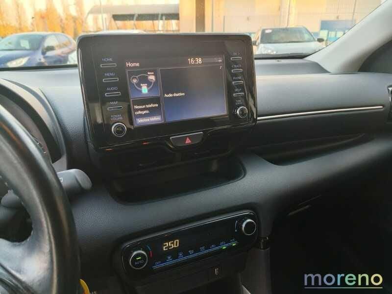 Toyota Yaris 1.5 hybrid Active