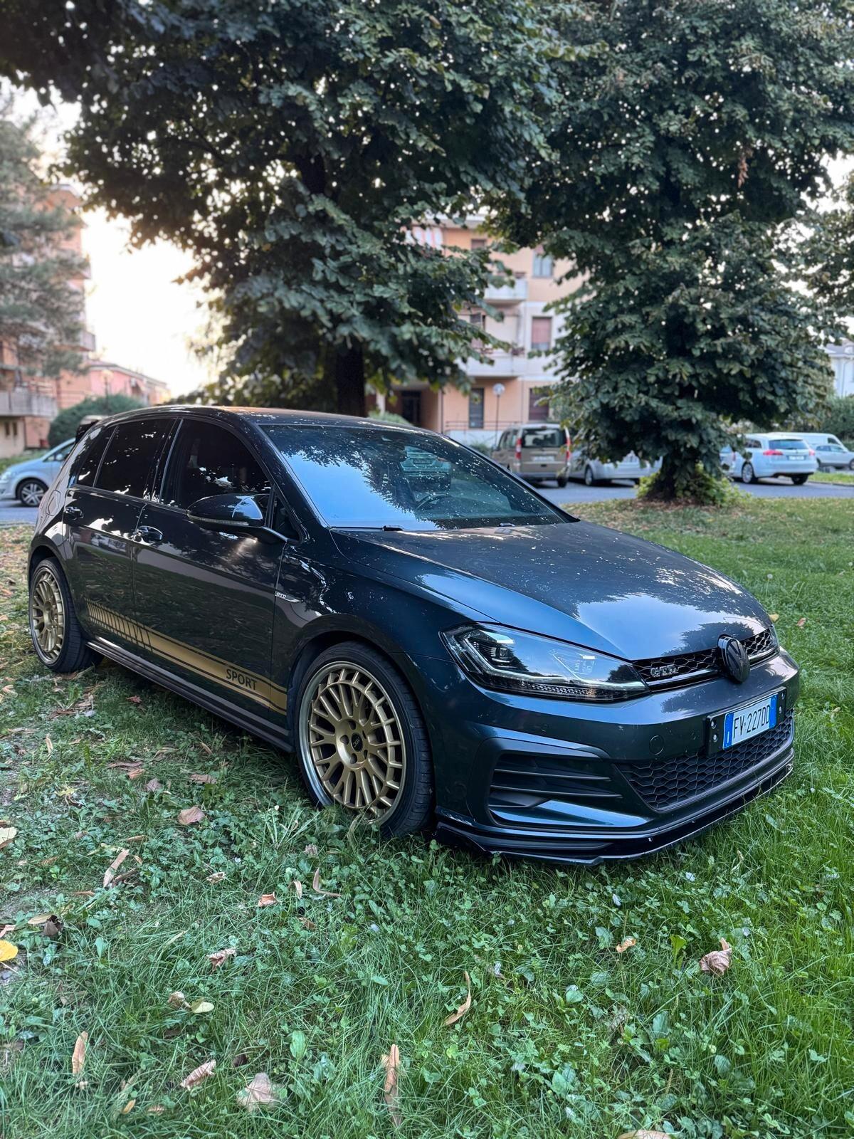 Volkswagen Golf GTD 2.0 TDI DSG 5p. BlueMotion Technology