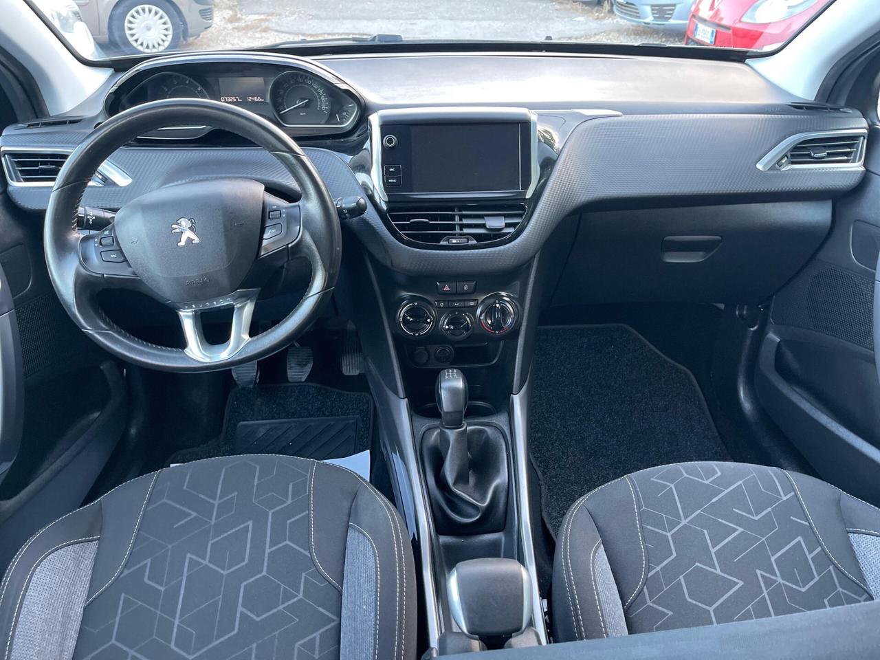 Peugeot 2008 PureTech 82 Allure 2018