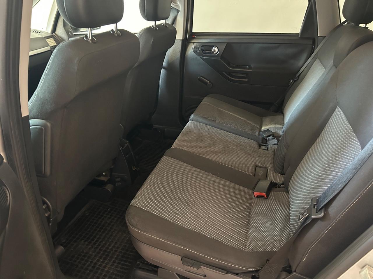 Opel Meriva 1.3 CDTI Cosmo EURO 4 75CV