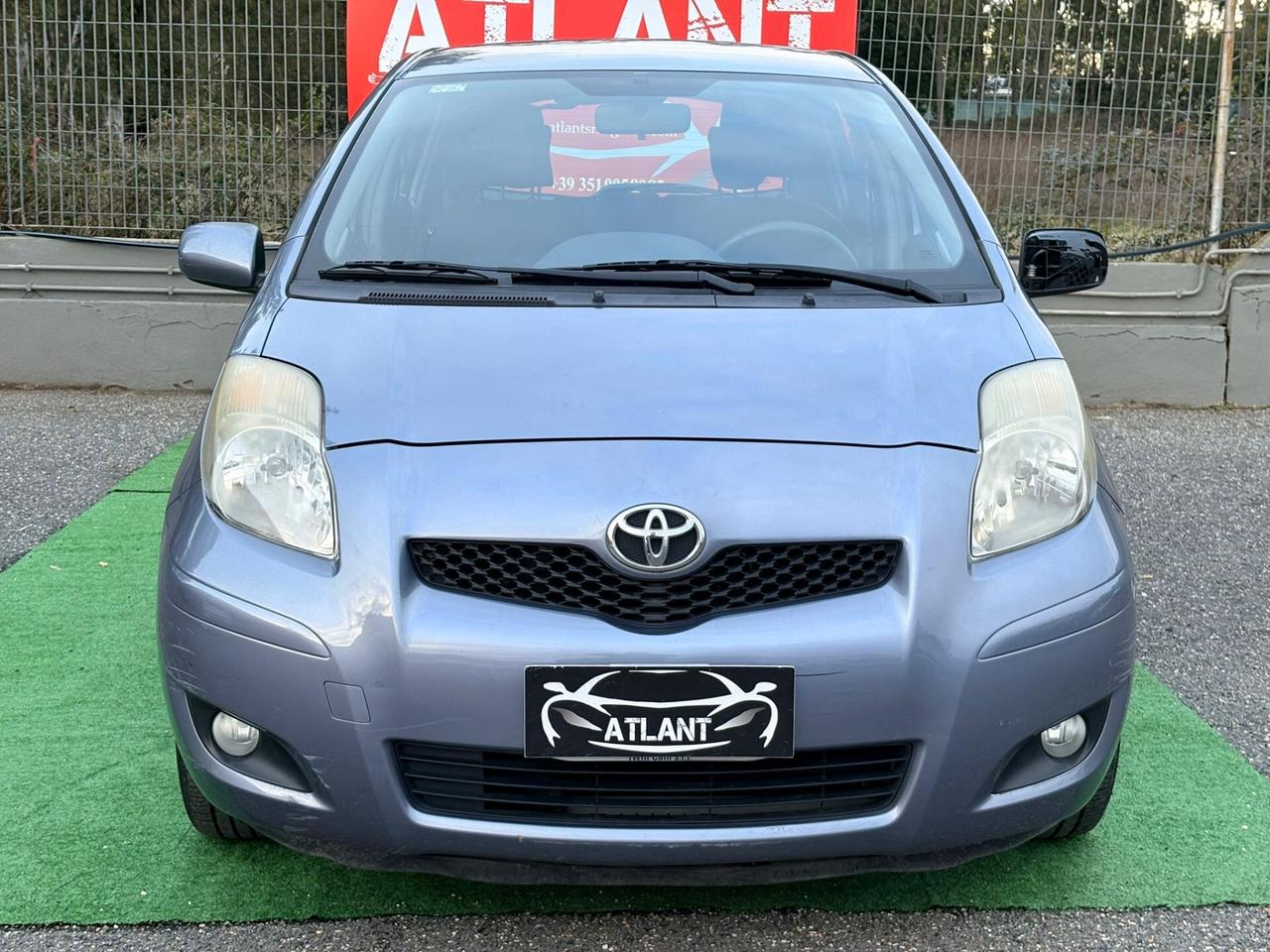 Toyota Yaris 1.0 5 porte Sol