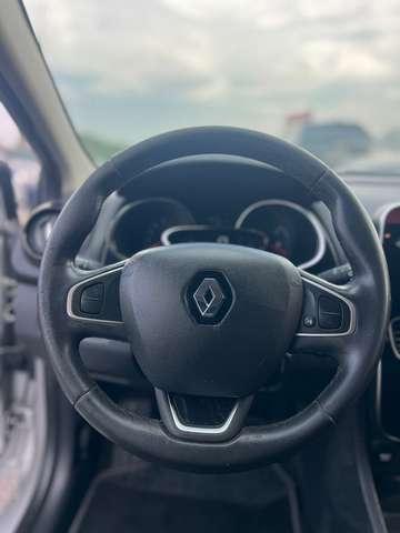 Renault Clio Clio 1.2 16v Intens 75cv