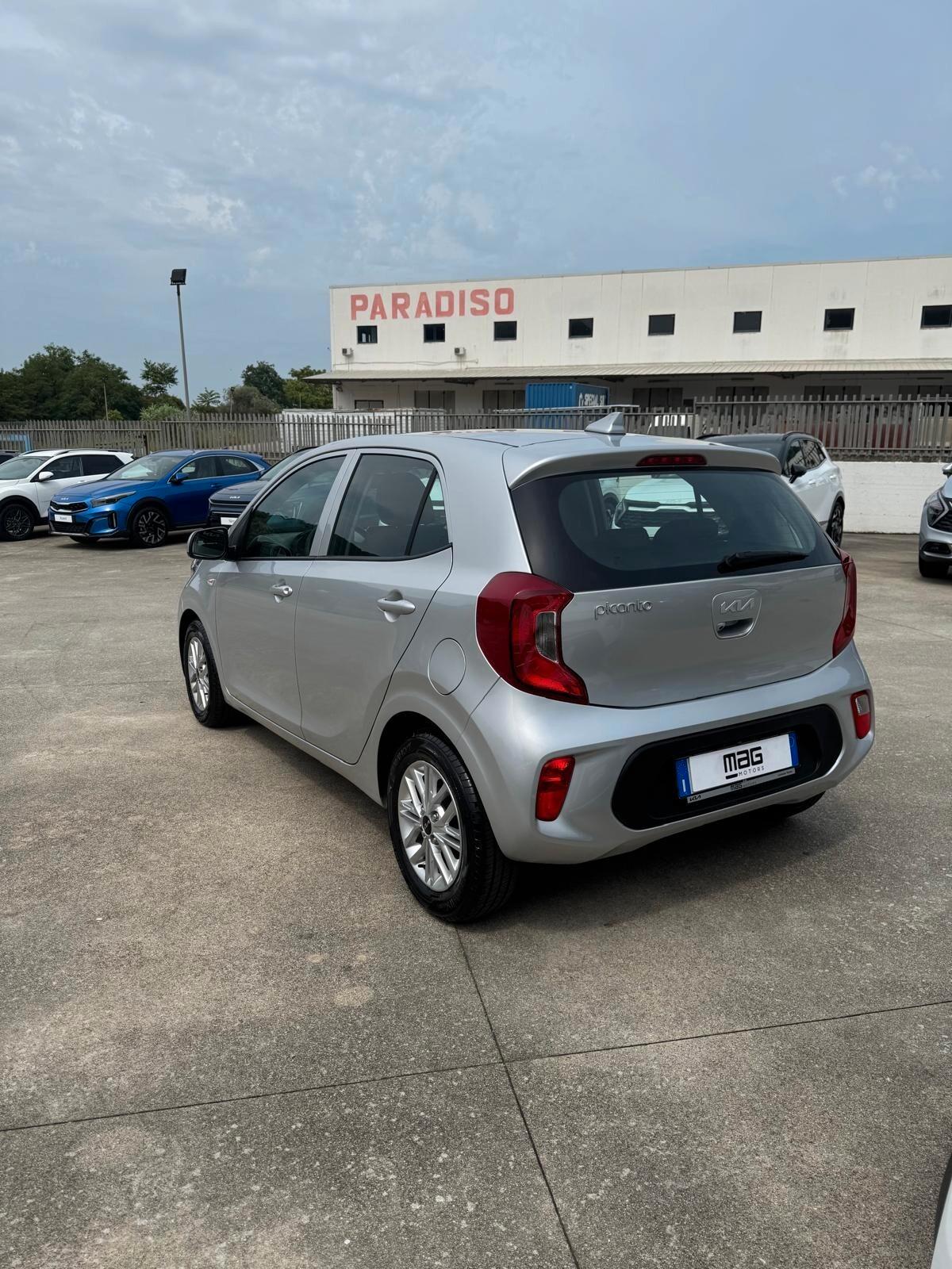 Kia Picanto 1.0 12V 5 porte Urban Techno