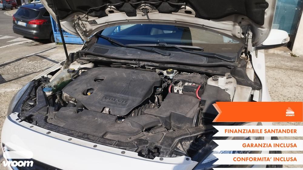 VOLVO V40 (2012-2020) V40 D2 1.6 R-design Kinetic