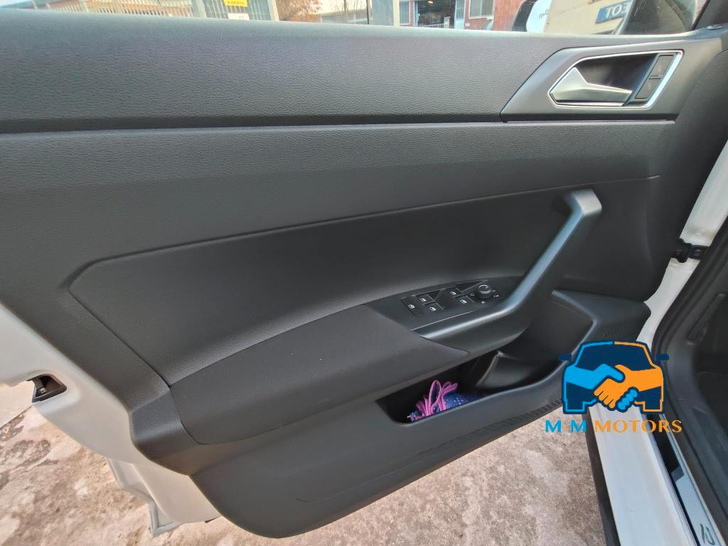 Volkswagen Polo 1.0 tsi R-Line 95cv