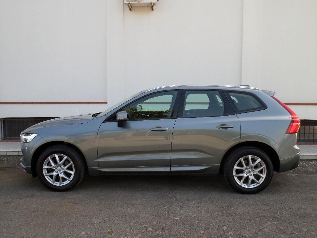 VOLVO XC60 D4 MOMENTUM Km CERTIFICATI