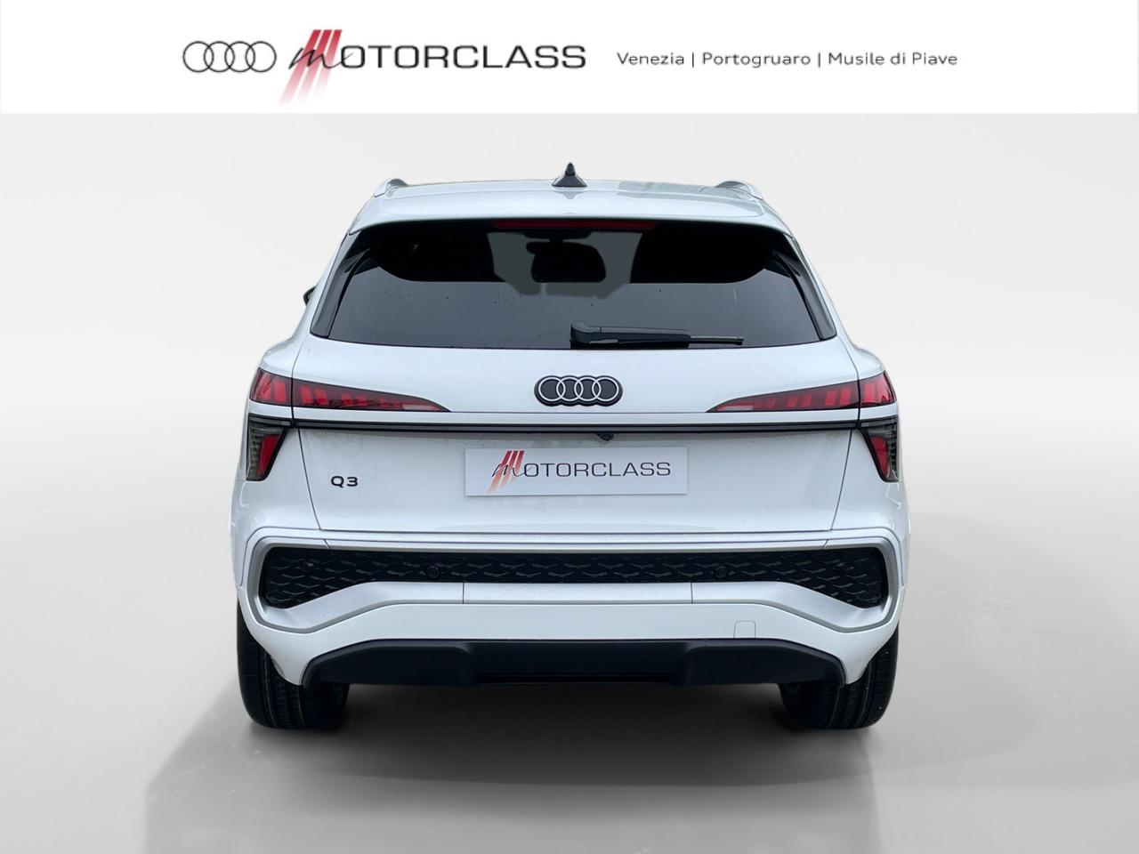 Audi Q3 1.5 e-hybrid 272cv s line edition s tronic