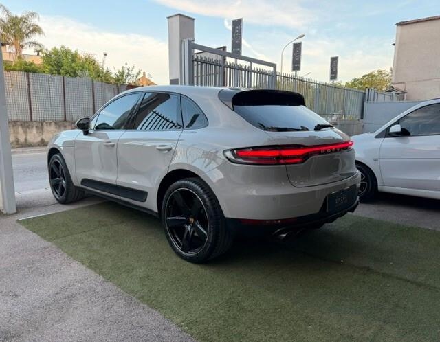Porsche Macan 2.0