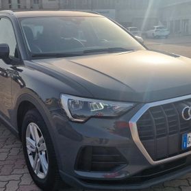 Audi Q3 35 TDI S tronic Business Advanced