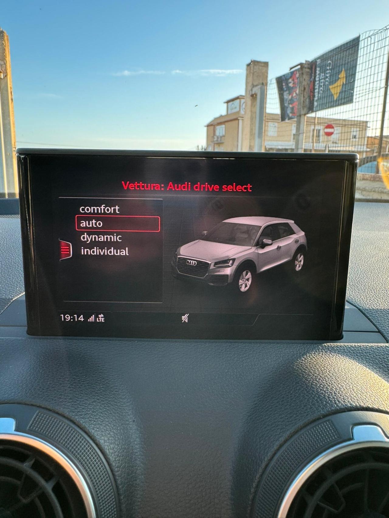 Audi Q2 30 TDI S tronic S line Edition