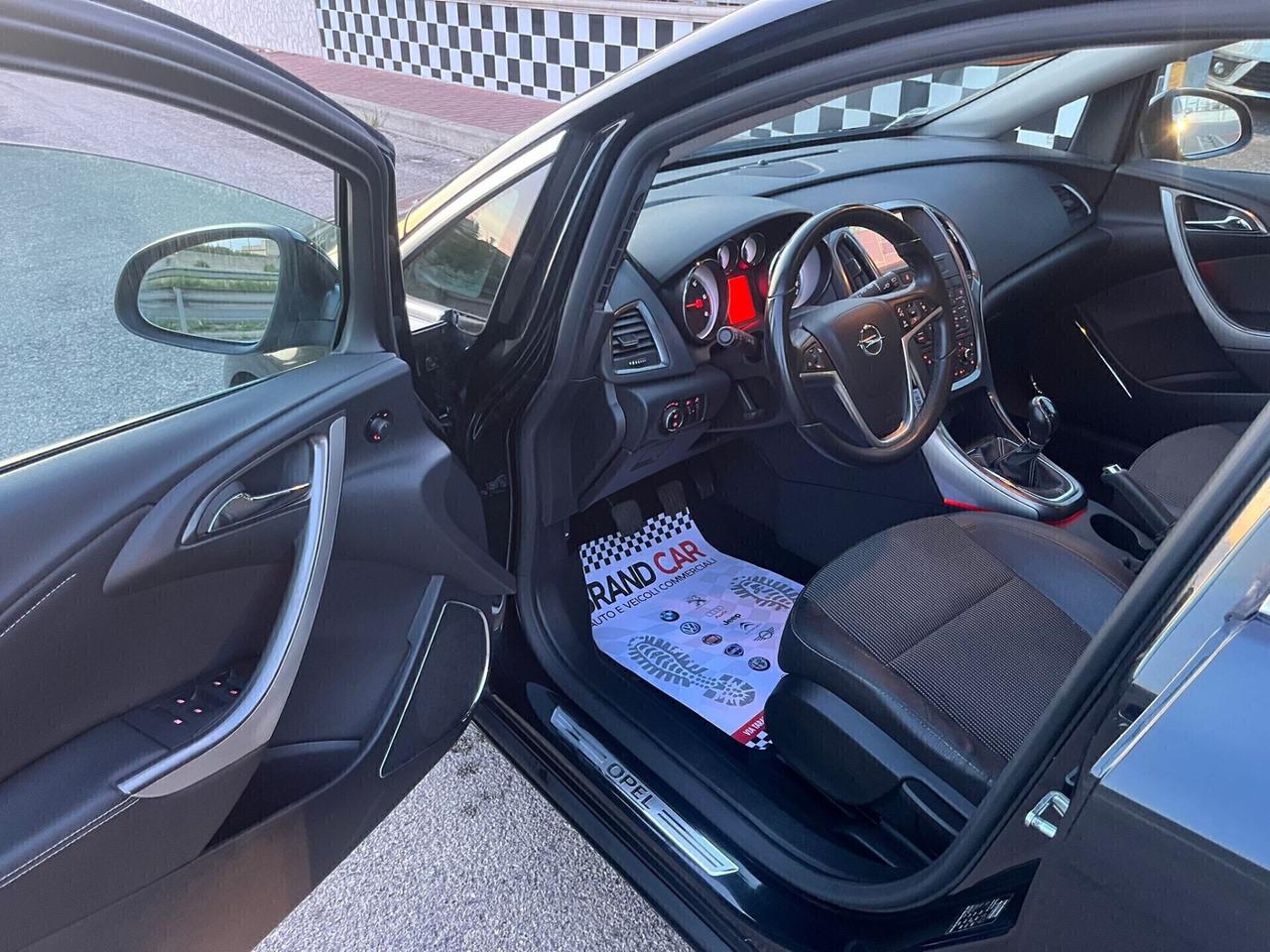 Opel Astra 1.7 CDTI 5 porte Cosmo Unipro 2012