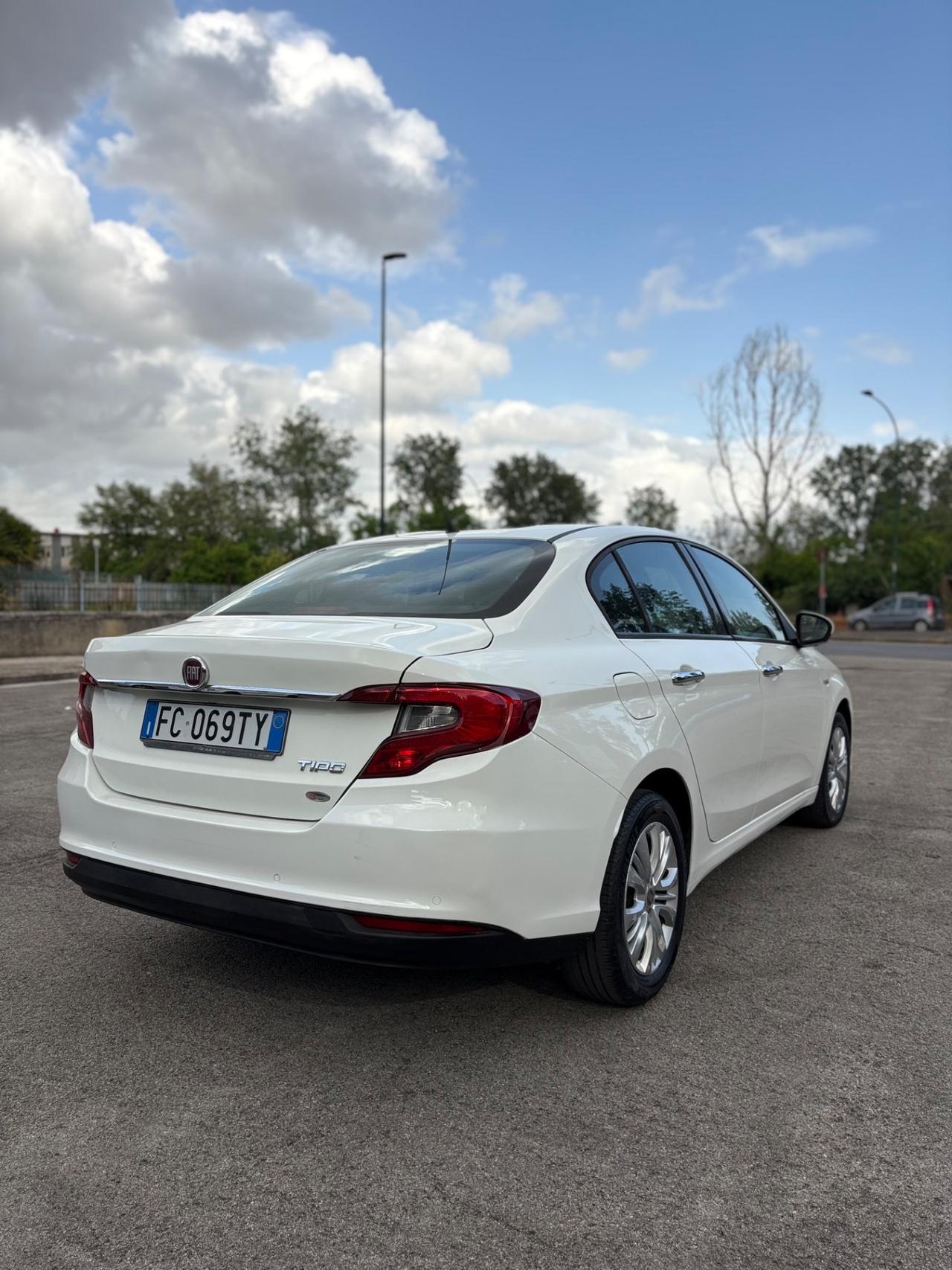 Fiat Tipo 1.4 cc Benzina GPL 5 porte Lounge 90cv 2016