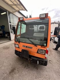 UNIMOG MACCHINA OPERATRICE UX100