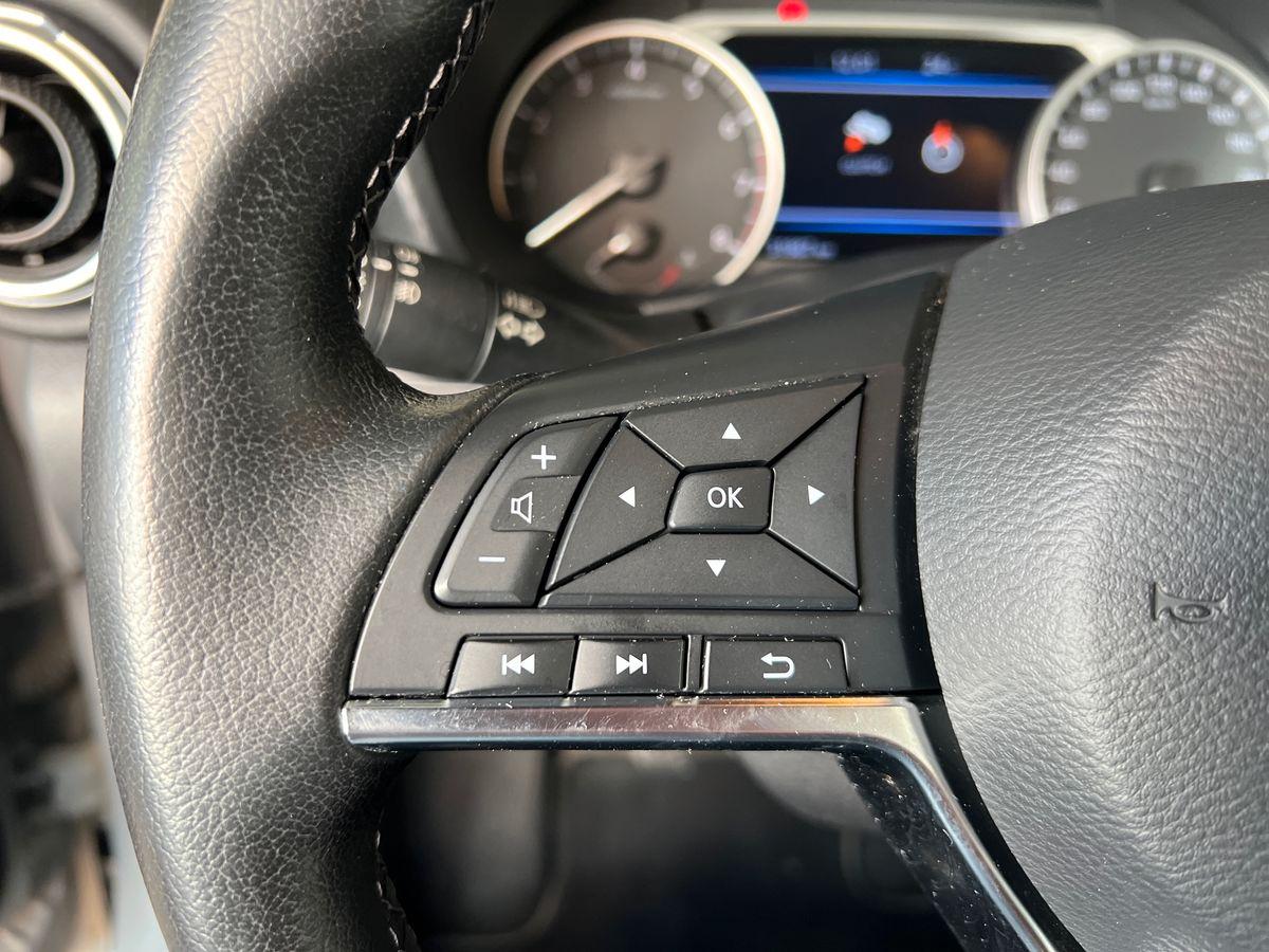 NISSAN JUKE N-CONNECTA MT