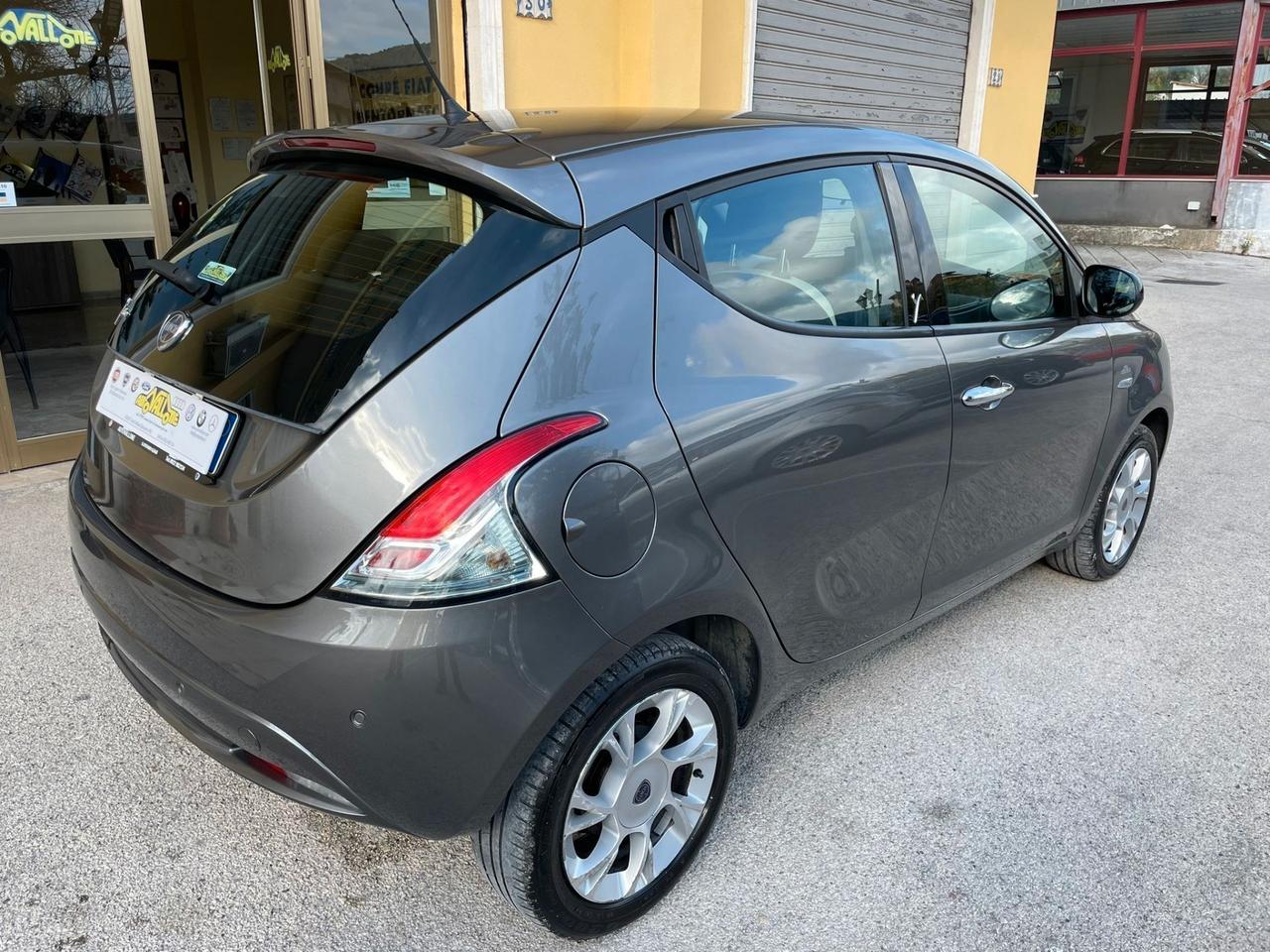 Lancia Ypsilon LANCIA YPSILON 1.3 MJ GOLD