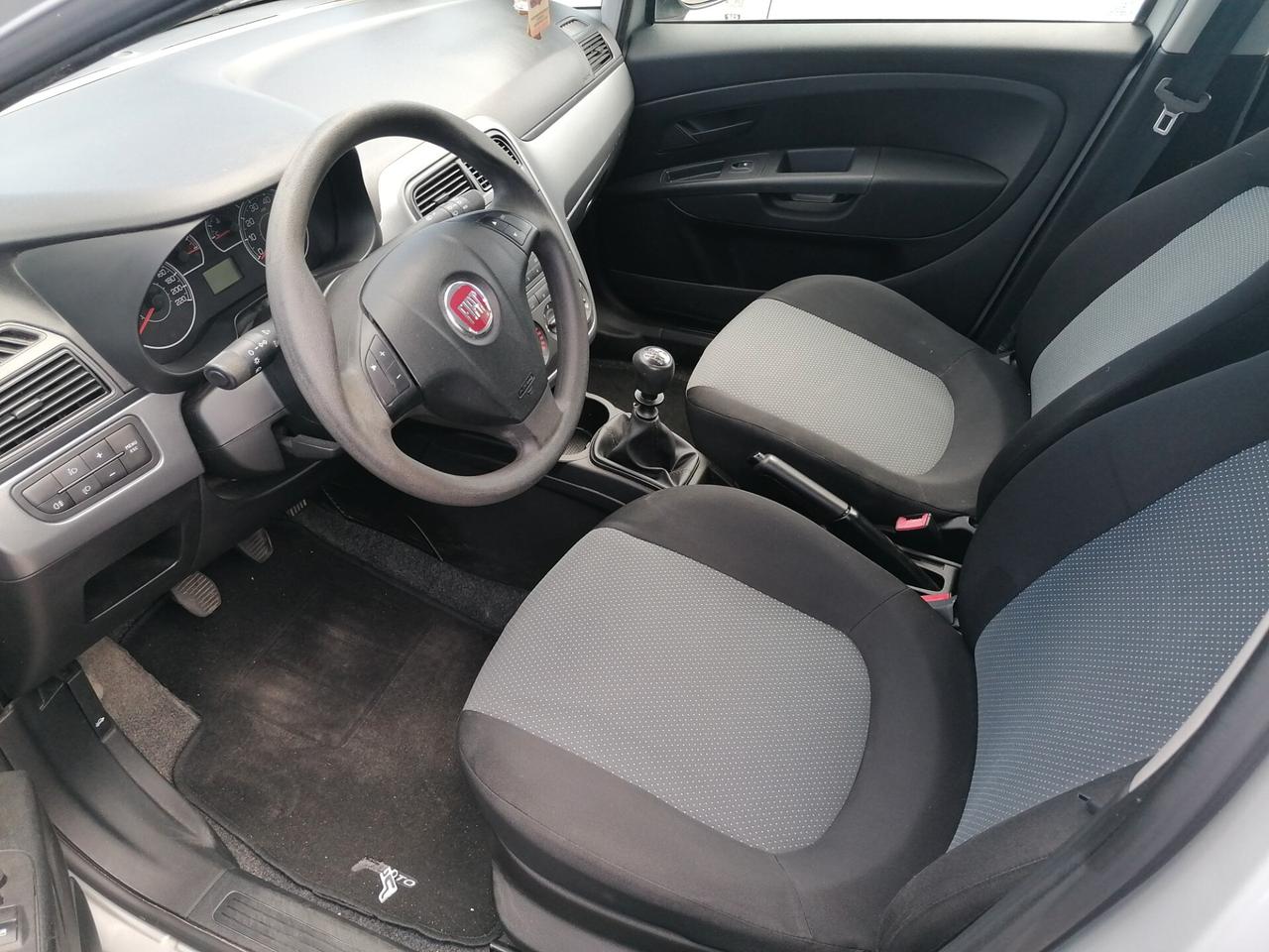Fiat Punto 1.2 8V 5 porte Street 2013