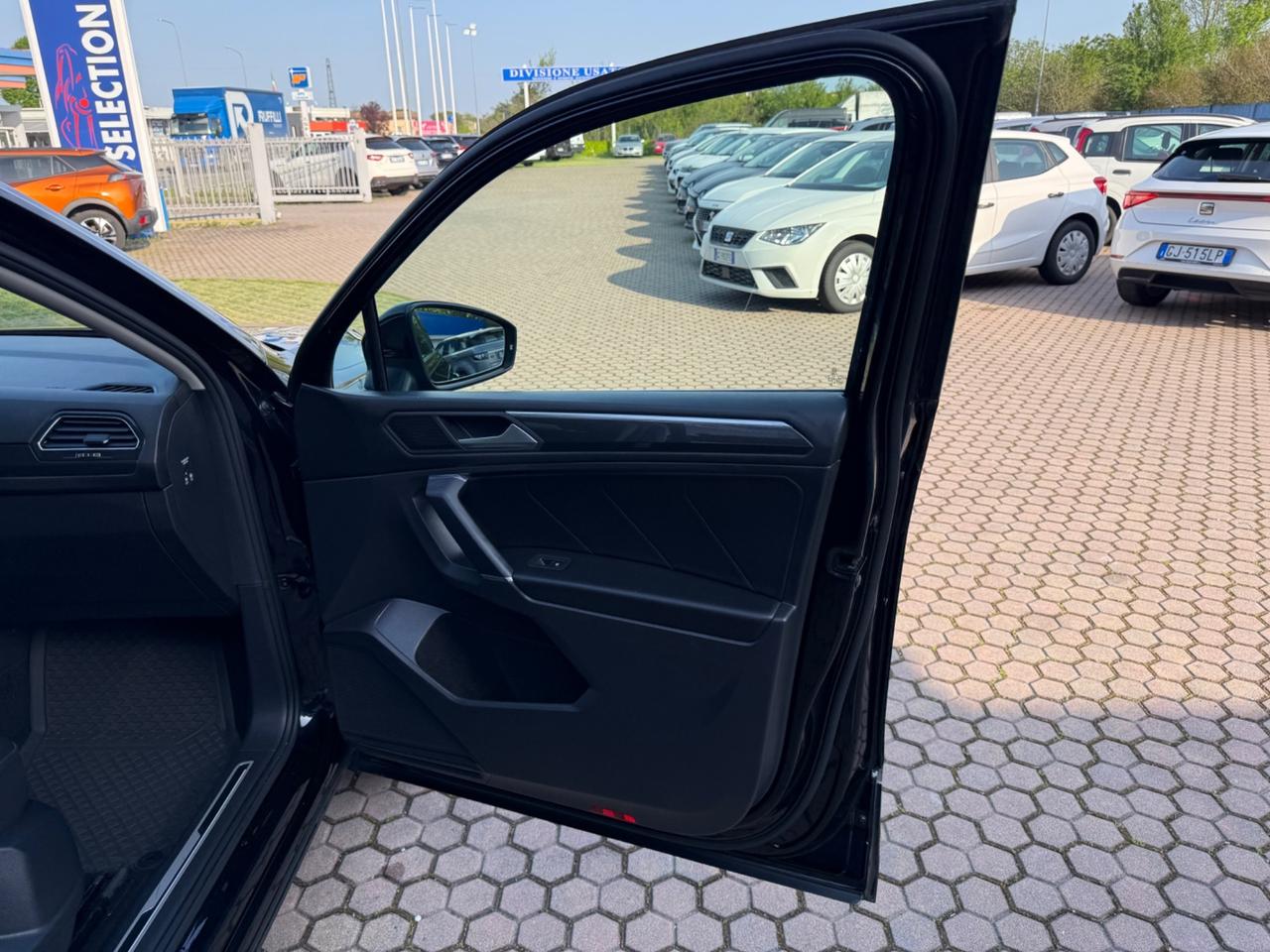 Volkswagen Tiguan Allspace R-LINE 2.0 BiTDI SCR DSG 4MOTION BMT