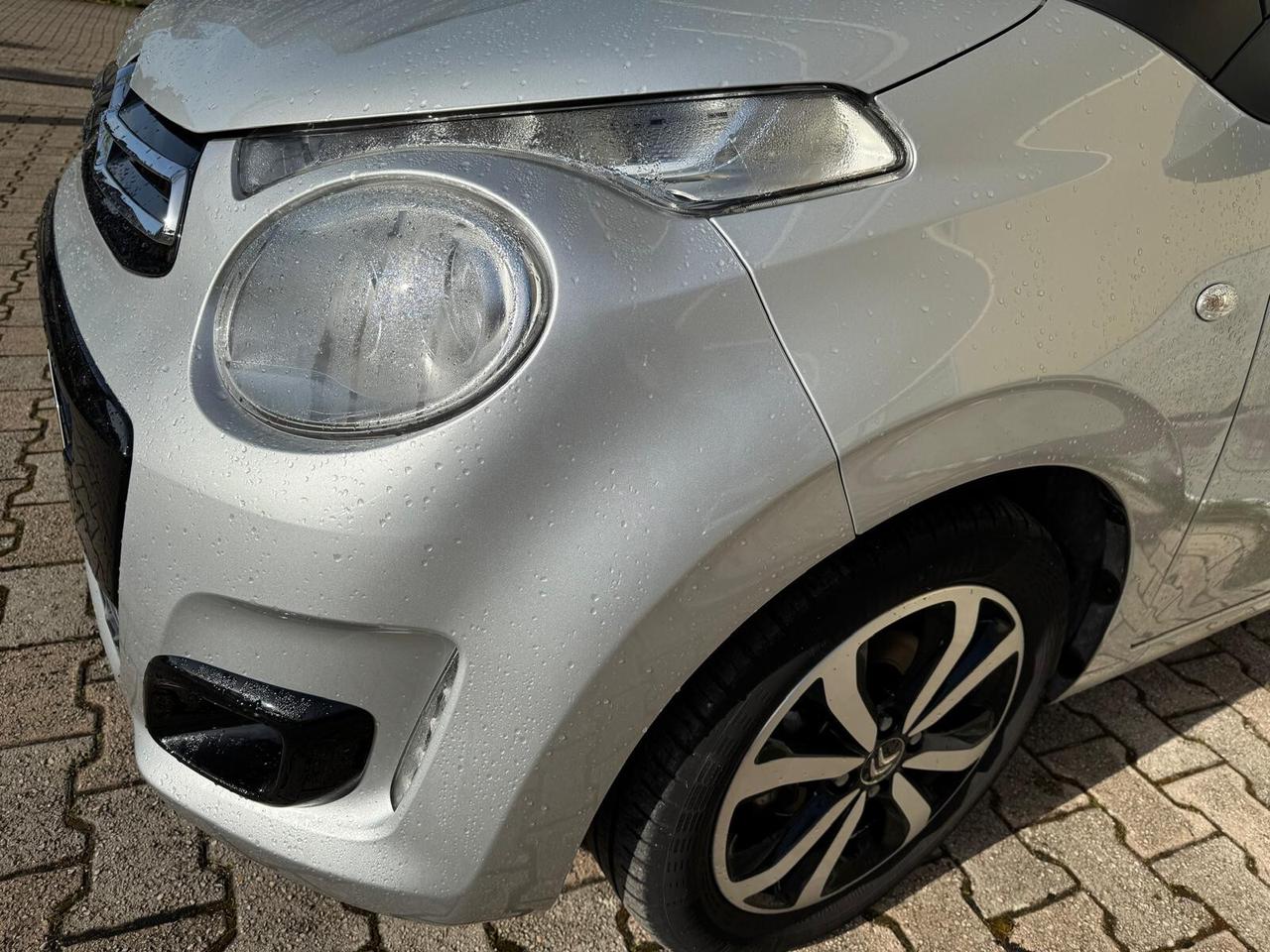 Citroen C1 VTi 72 S&S 5 porte Shine