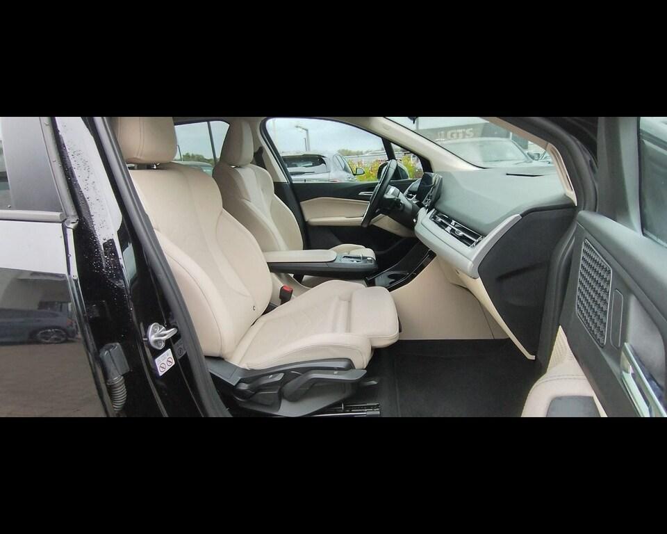 BMW Serie 2 Active Tourer 218 d DCT