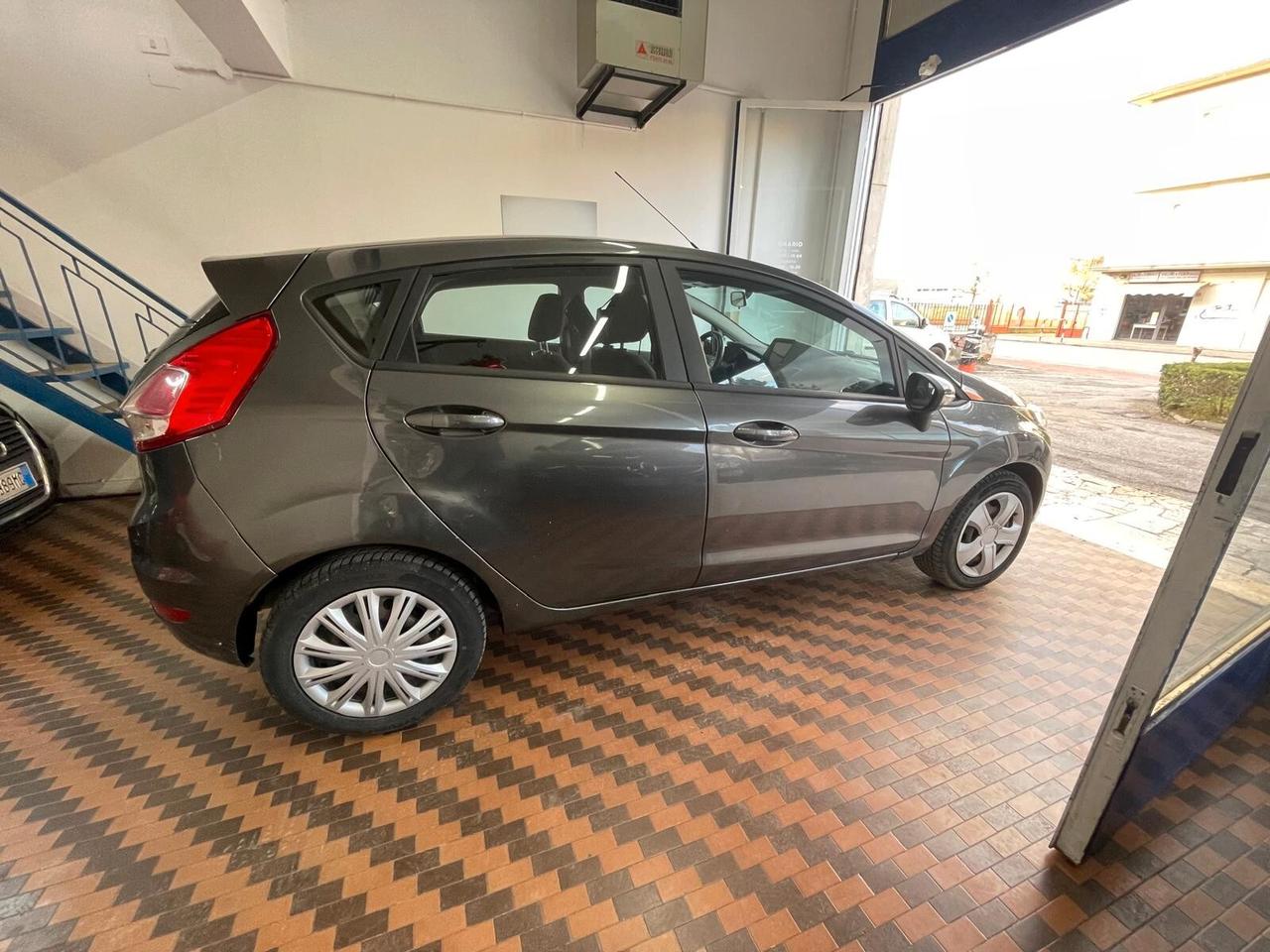 Ford Fiesta 1.4 5p. Bz.- GPL Titanium